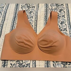 Evelyn Bra Medium Beige by Evelyn & Bobbie